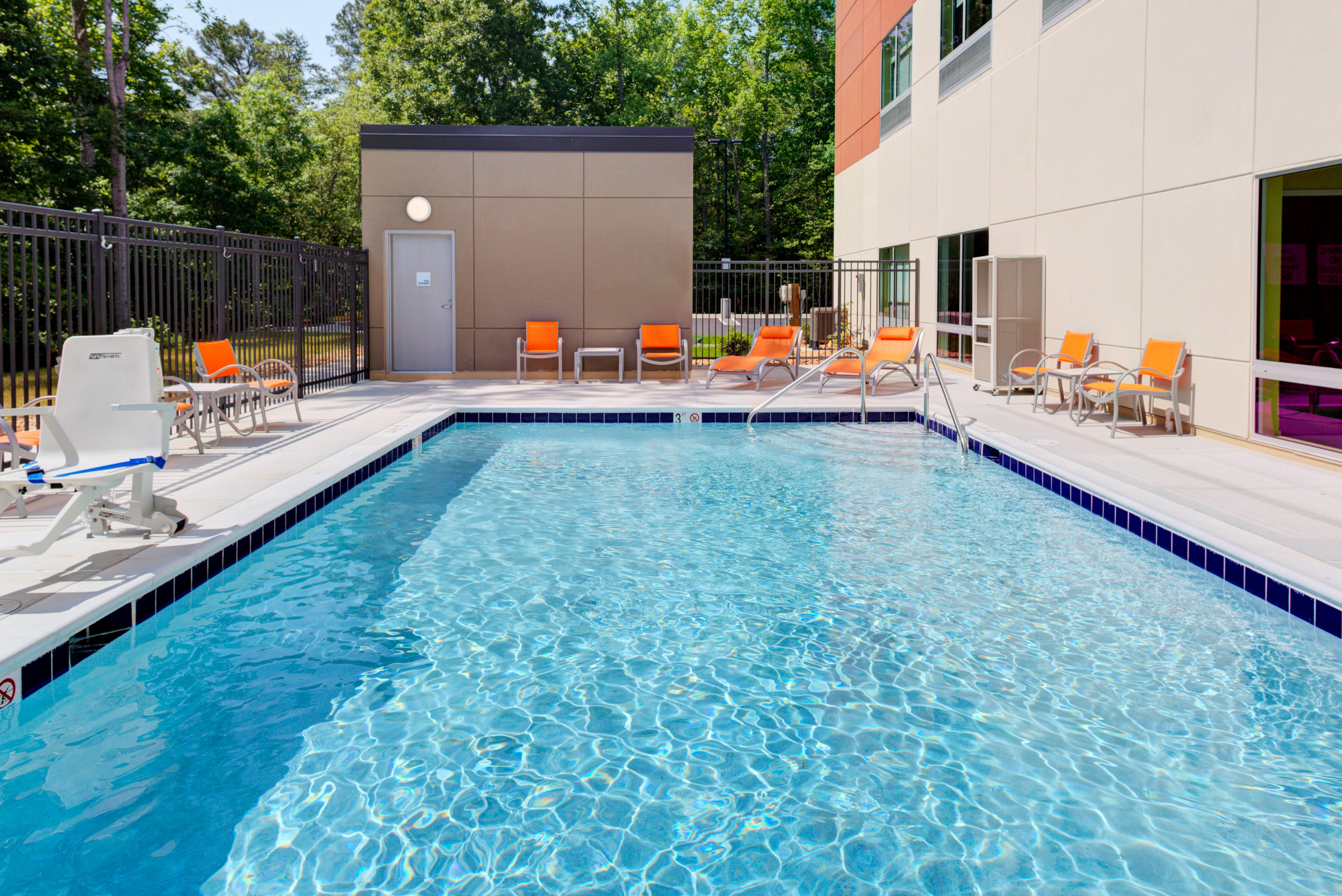 Holiday Inn Express & Suites - King George - Dahlgren By Ihg Alden Dış mekan fotoğraf